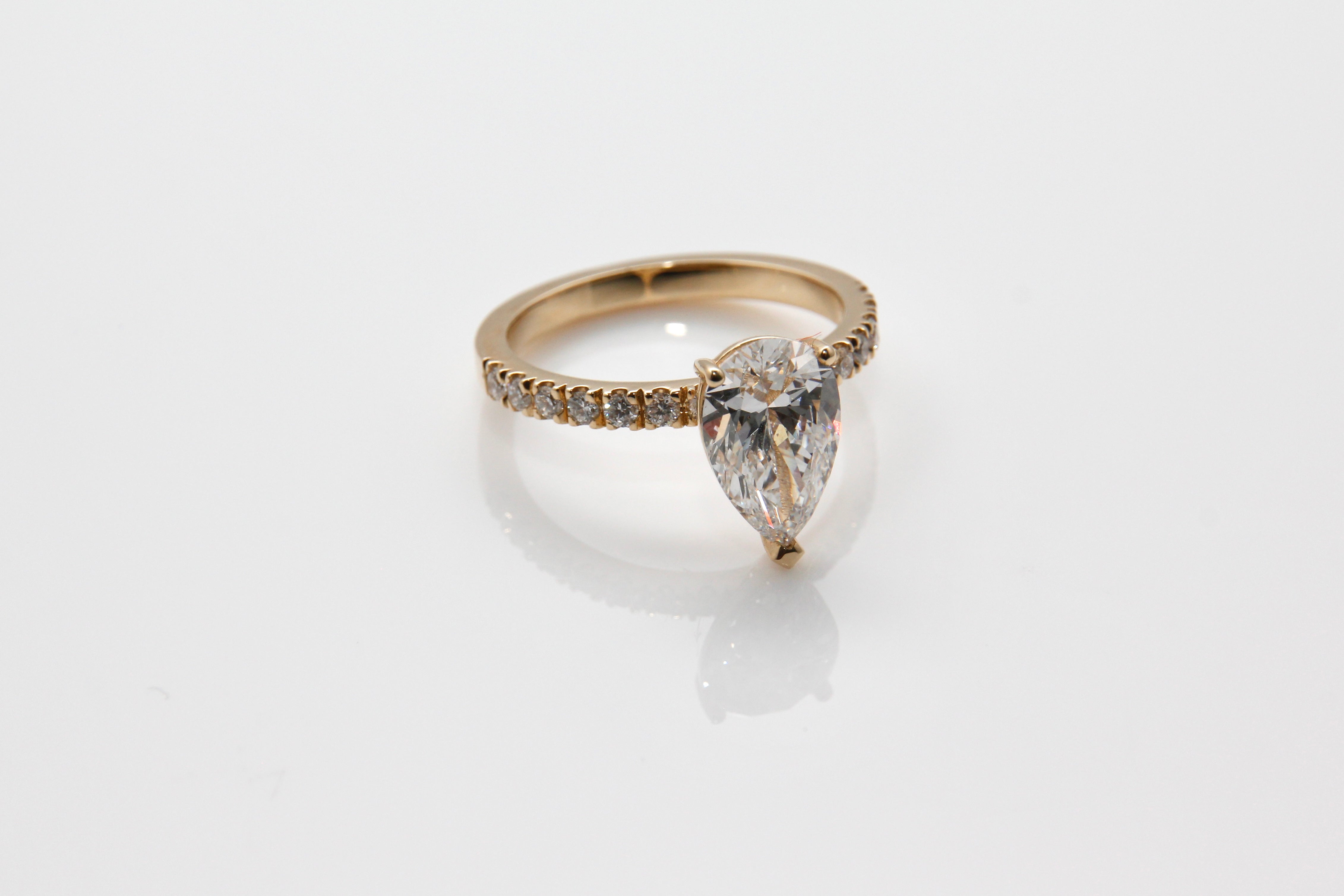 2.0 ct Pear Shape Ring